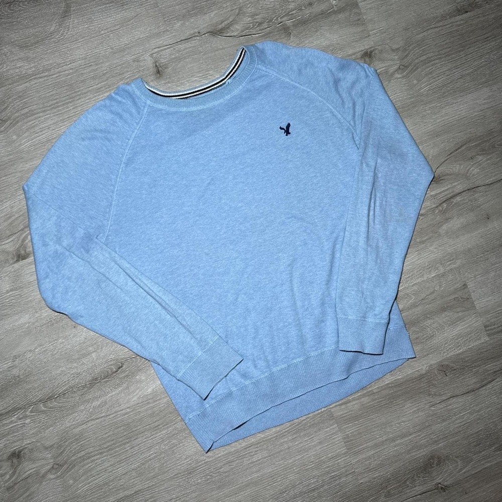 American Eagle outfitters men's long sleeve thinner sweater top